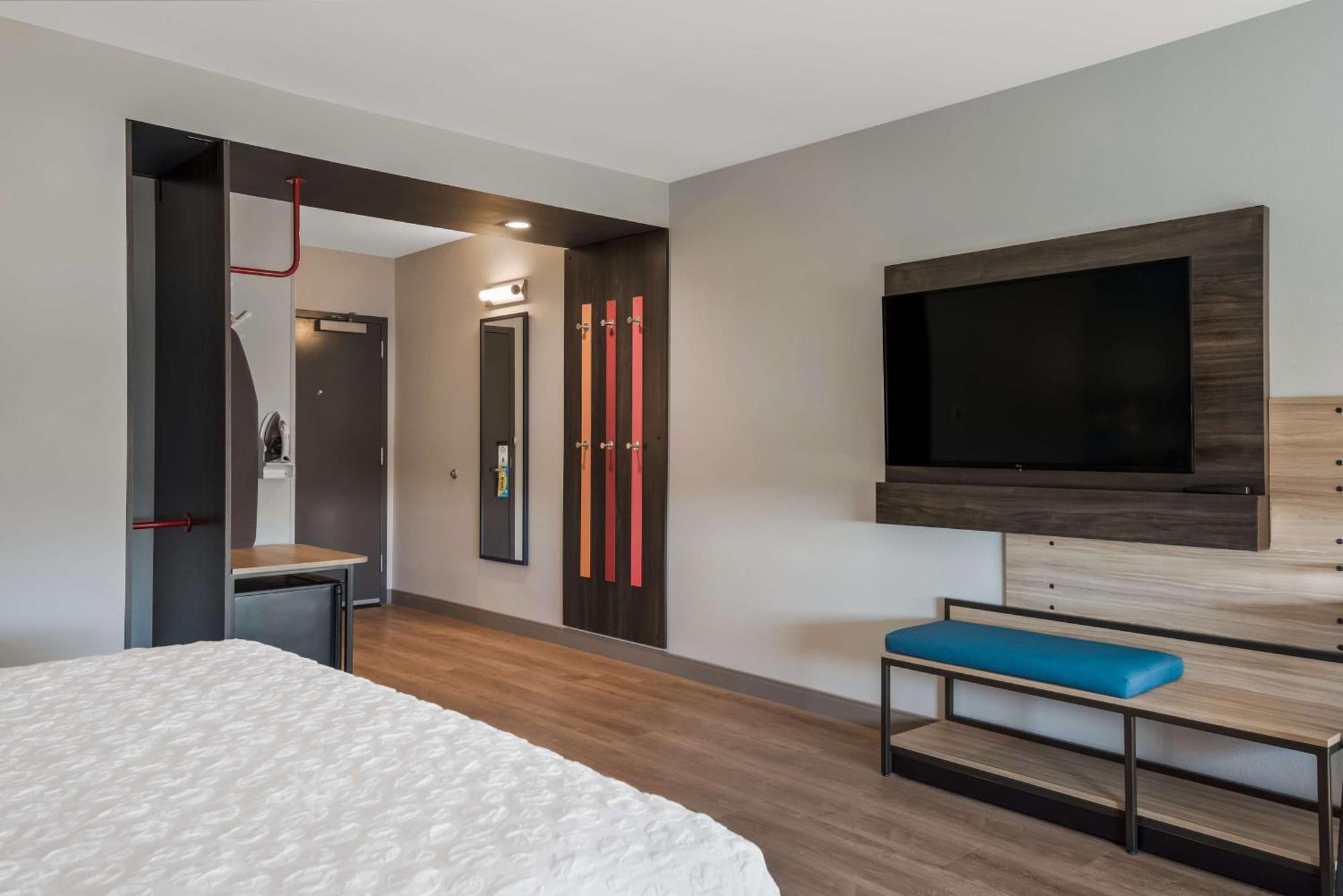 Tru By Hilton Greensboro, Nc Dış mekan fotoğraf