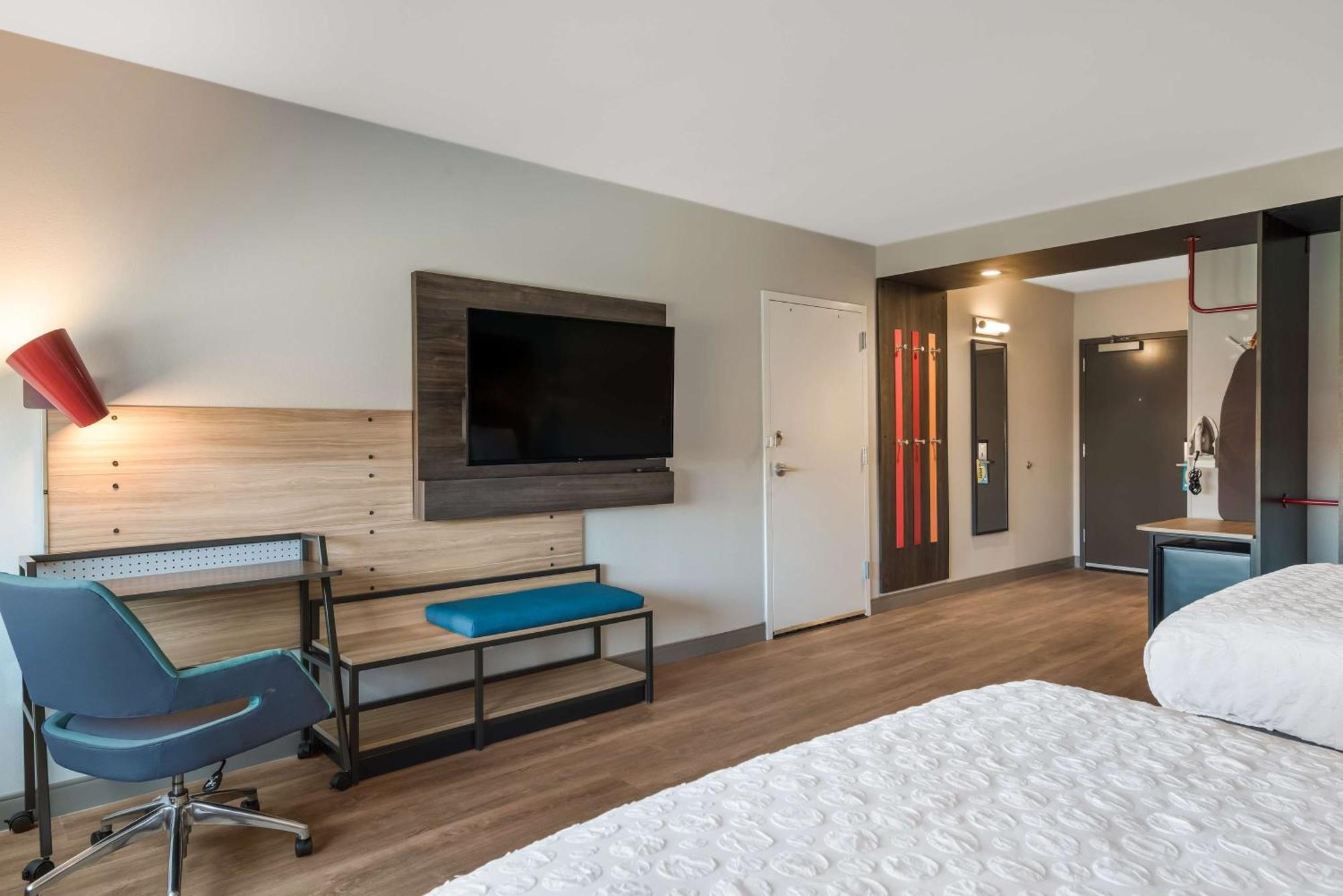 Tru By Hilton Greensboro, Nc Dış mekan fotoğraf